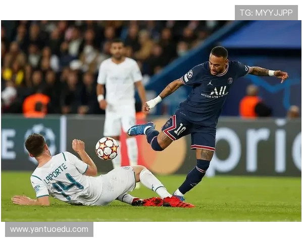 欧冠足球罗西基：罗西基与欧冠的故事与贡献