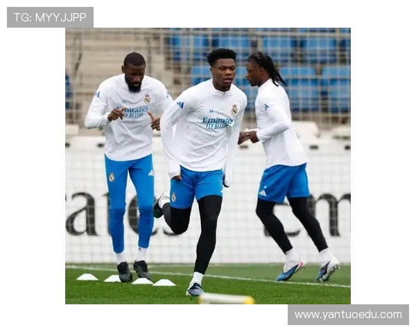 皇马今日训练备战曼城卡马文加伤愈回归助力球队